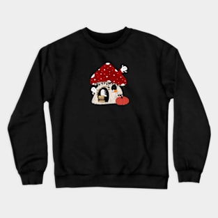 Cute Halloween mushroom and ghost design, bookish ghost Crewneck Sweatshirt